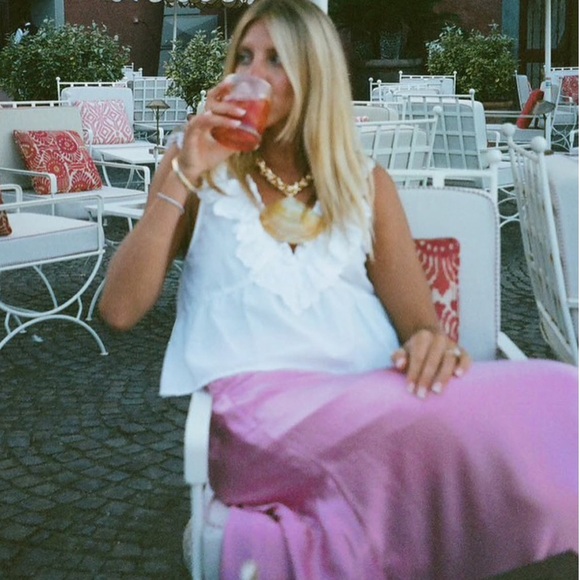 Jumbo Shell Necklace🐚 - Picture 9 of 10